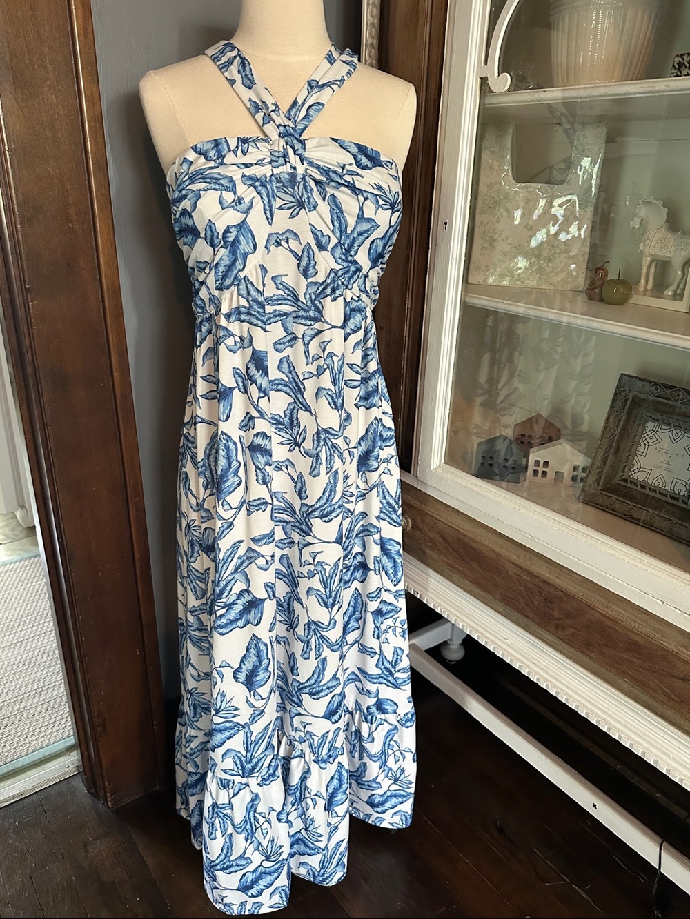 Grace Karin Blue & White Floral Twist-Halter Maxi Dress